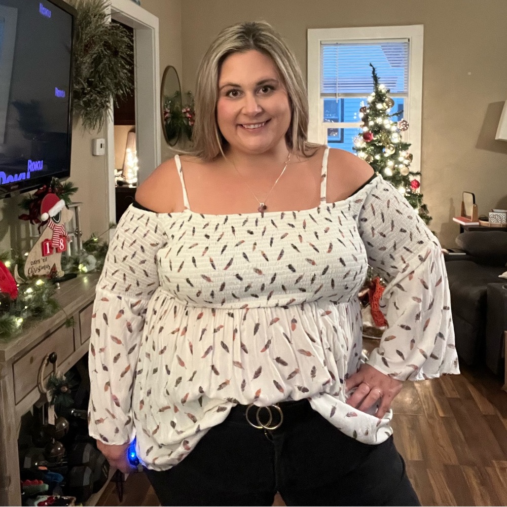 Torrid Cold Shoulder Blouse - Picture 3 of 4